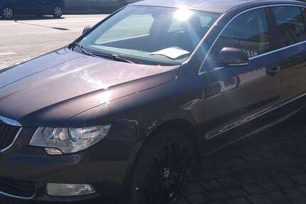 Skoda Superb 140.000 km 8.980 &euro; Essen 45327