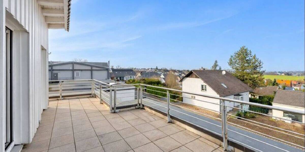 Etagenwohnung Bochum Stiepel - 3 Zimmer, 101 m&sup2;, 359.000&euro; | Angebot:26027520