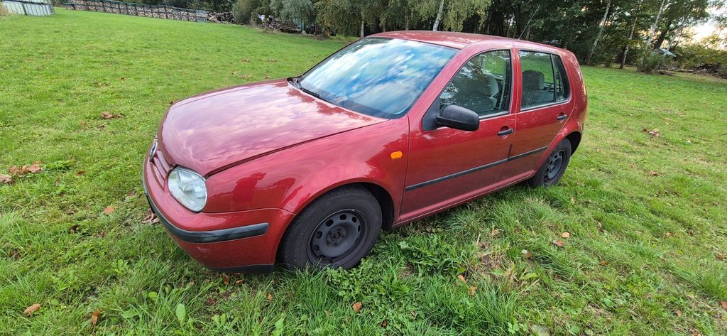 VW Golf 186.495 km 1.100 &euro; Kamen 59174