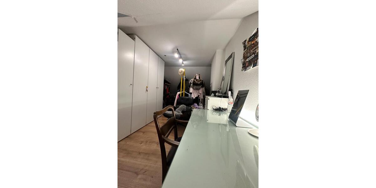 Etagenwohnung Dortmund Hombruch - 4 Zimmer, 85 m&sup2;, 350.000&euro; | Angebot:26126913