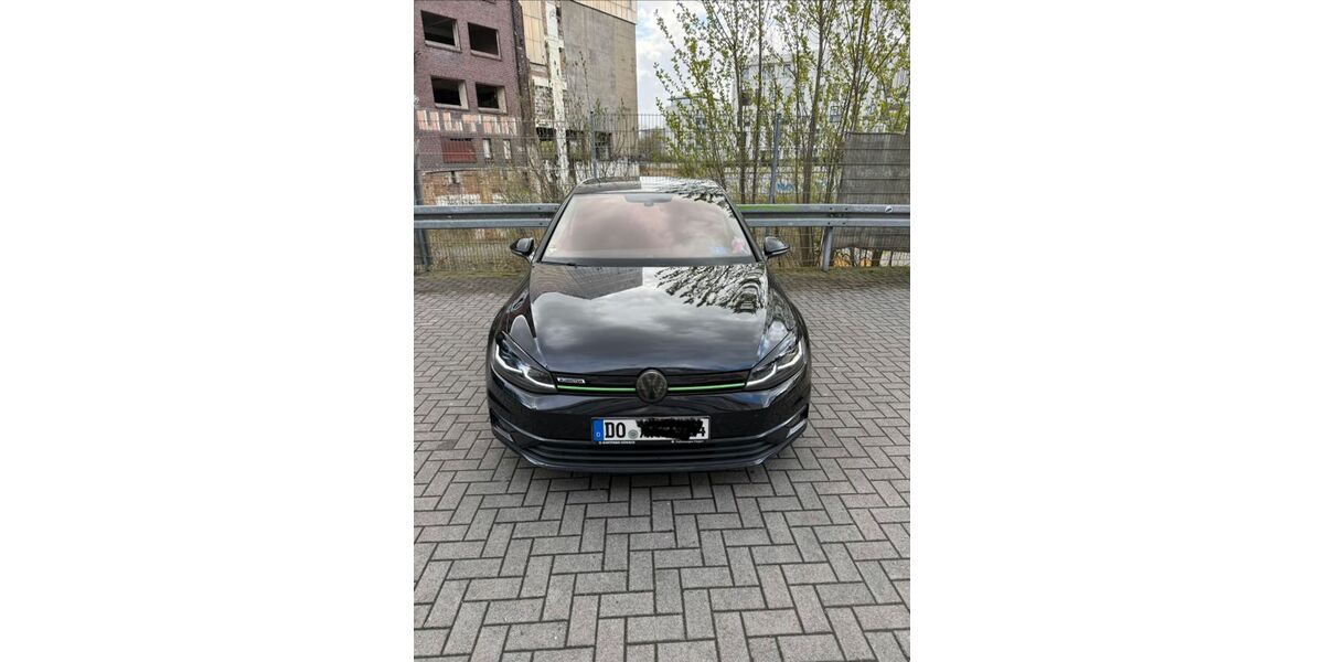 VW Golf 180.000 km 15.500 &euro; Dortmund 44369