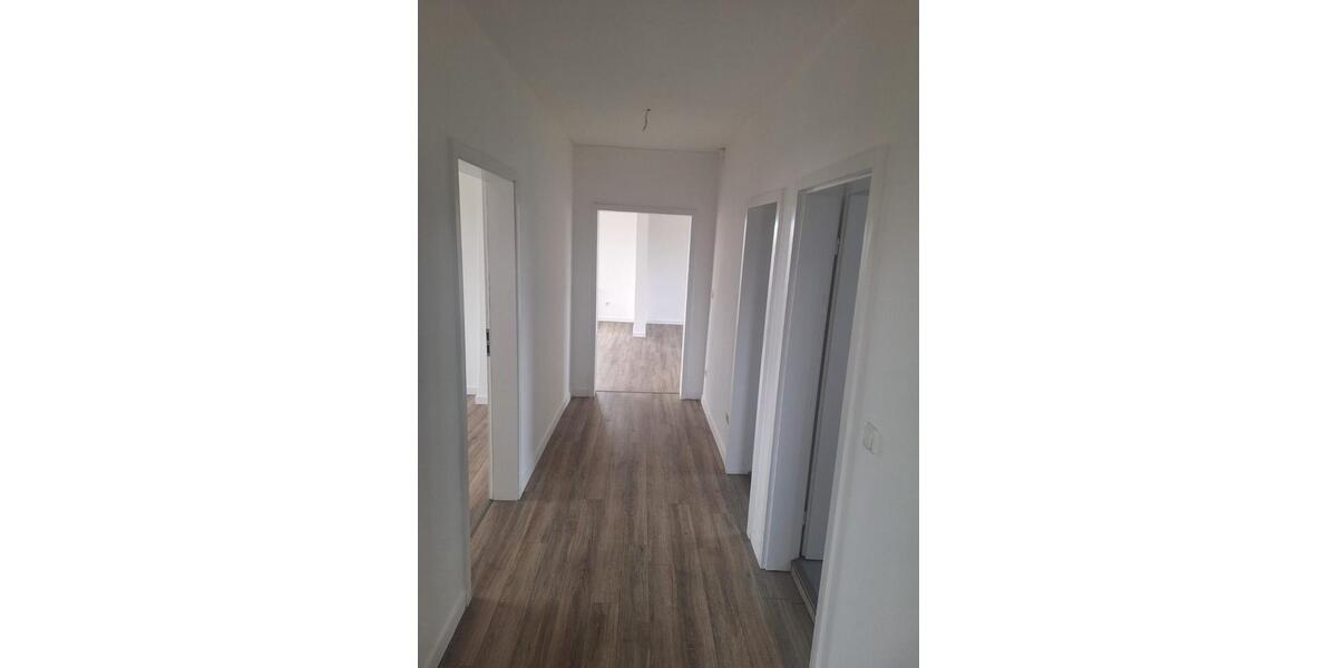 Dachgeschoßwohnung Hagen Hagen-Mitte - 3 Zimmer, 110 m&sup2;, 770&euro; | Angebot:25081466