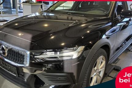 Volvo V60 Cross Country 29.518 km 30.990 &euro; Essen-Kray 45309