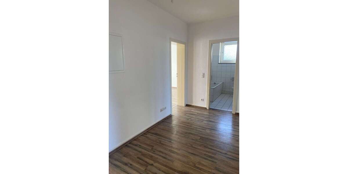 Etagenwohnung Gelsenkirchen Schalke - 3.5 Zimmer, 83 m&sup2;, 570&euro; | Angebot:26151876