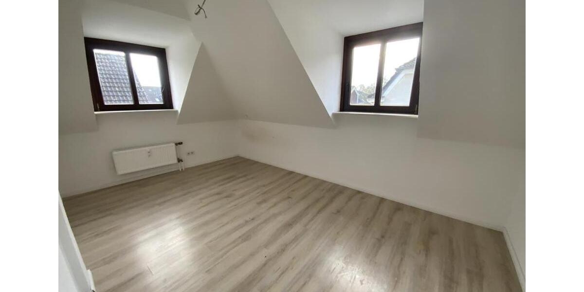 Etagenwohnung Dortmund Hombruch - 3 Zimmer, 81 m&sup2;, 660&euro; | Angebot:24152208