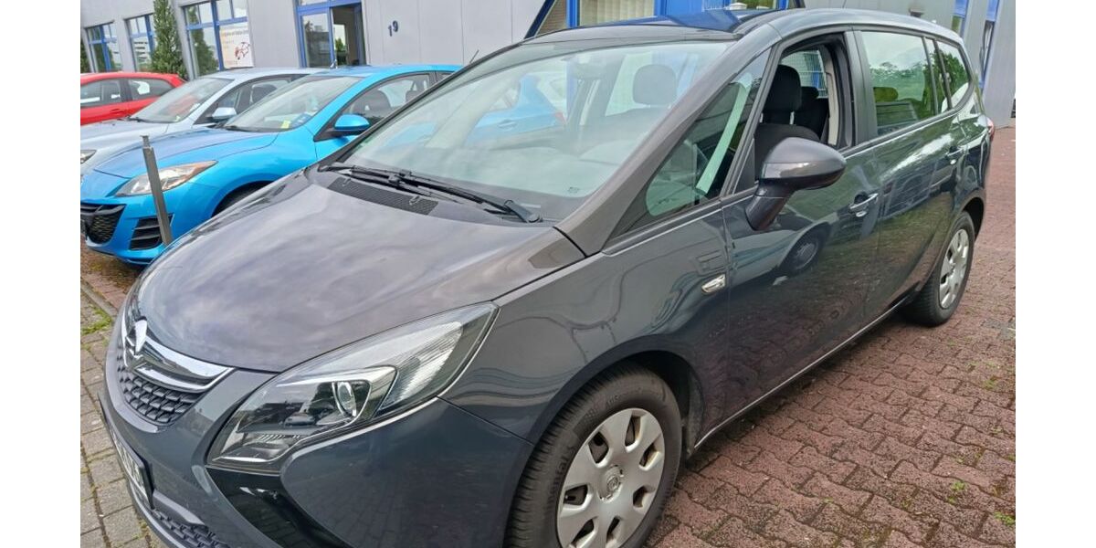 Opel Zafira 156.000 km 7.990 &euro; Recklinghausen 45659