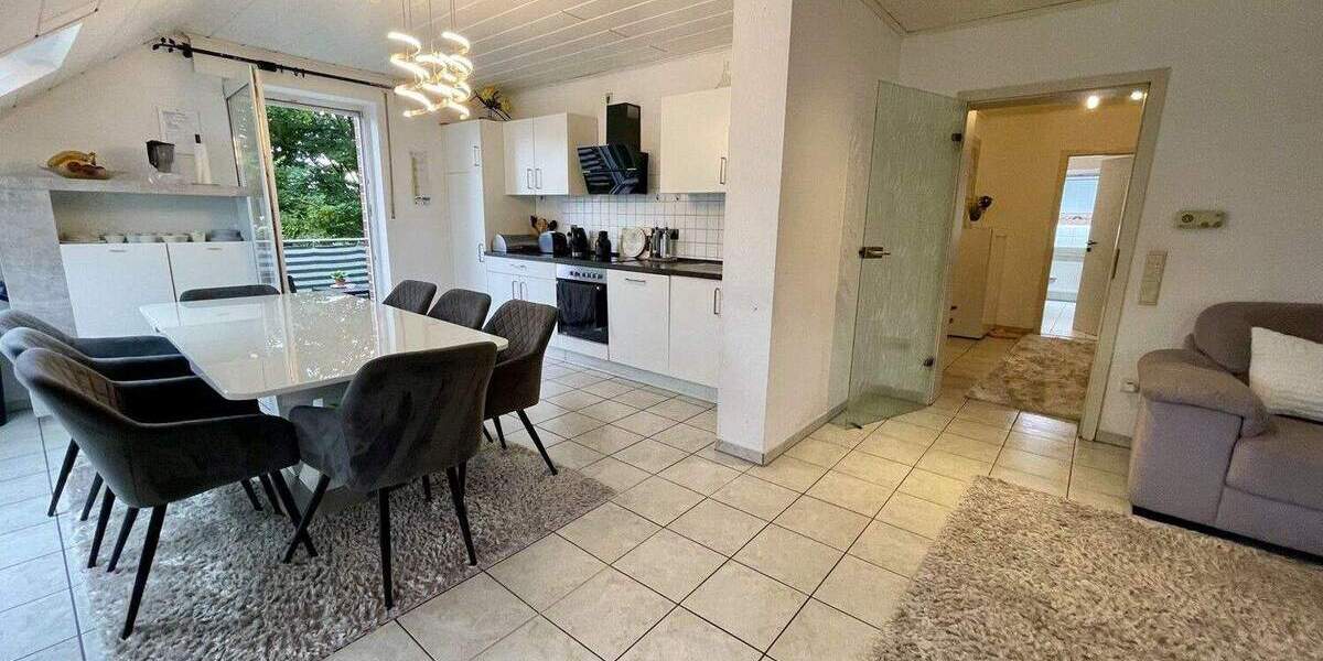 Etagenwohnung Lüdinghausen - 4 Zimmer, 101 m&sup2;, 249.000&euro; | Angebot:25768993