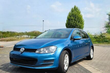 VW Golf 88.450 km 9.400 &euro; ESSEN 45359