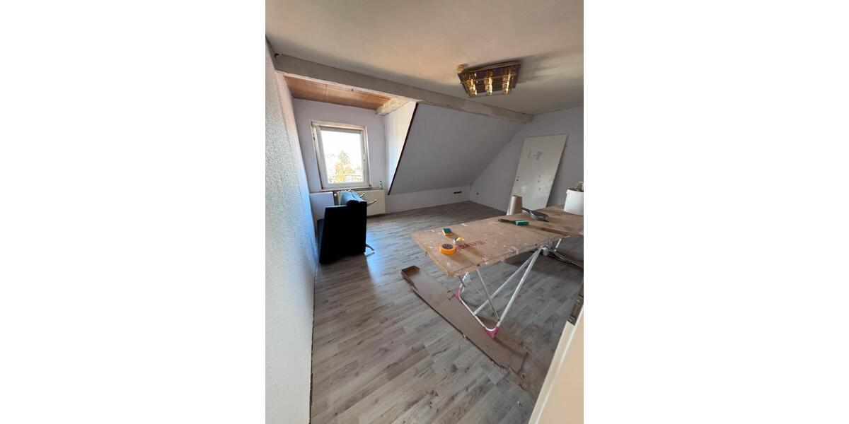 Dachgeschoßwohnung Schwerte - 3 Zimmer, 59 m&sup2;, 786&euro; | Angebot:25402730