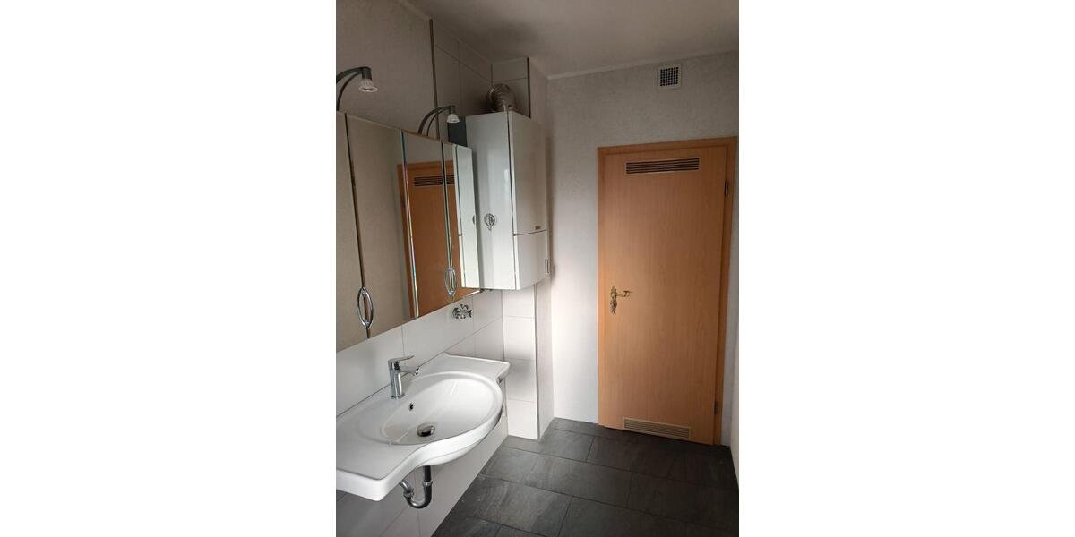 Etagenwohnung Bochum Günnigfeld - 2.5 Zimmer, 61 m&sup2;, 695&euro; | Angebot:25294115