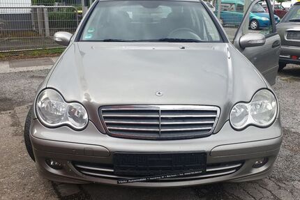 Mercedes-Benz C 180 241.900 km 2.290 &euro; Dortmund 44328
