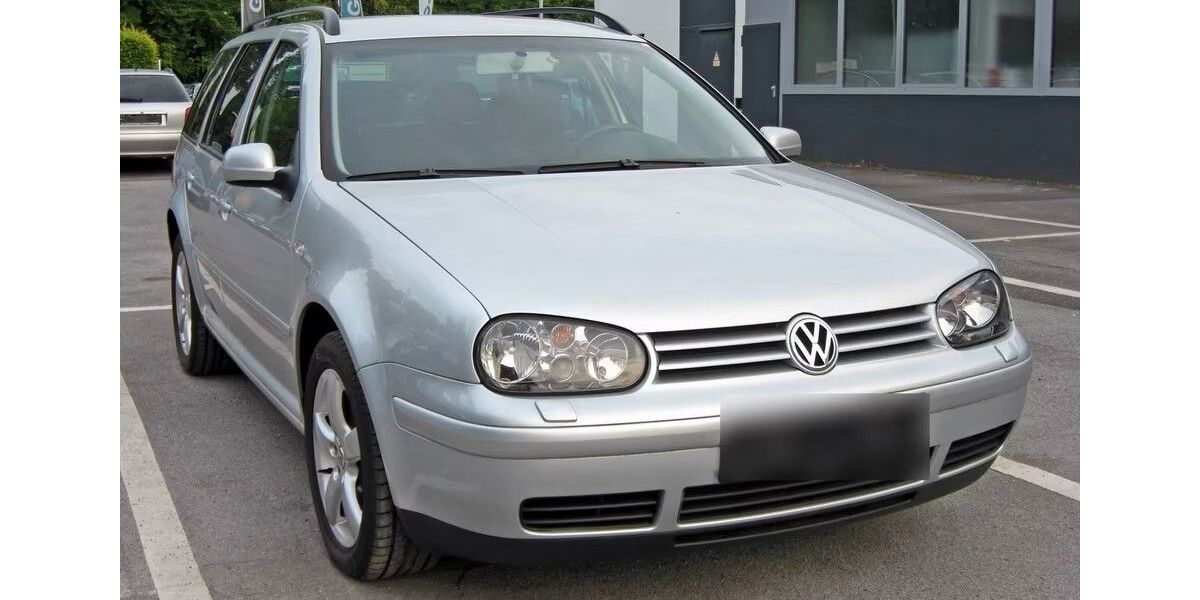 VW Golf 220.000 km 1.300 &euro; Essen 45279