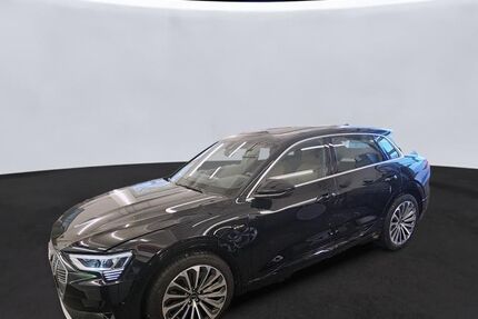 Audi e-tron 41.364 km 35.930 &euro; Hagen 58091