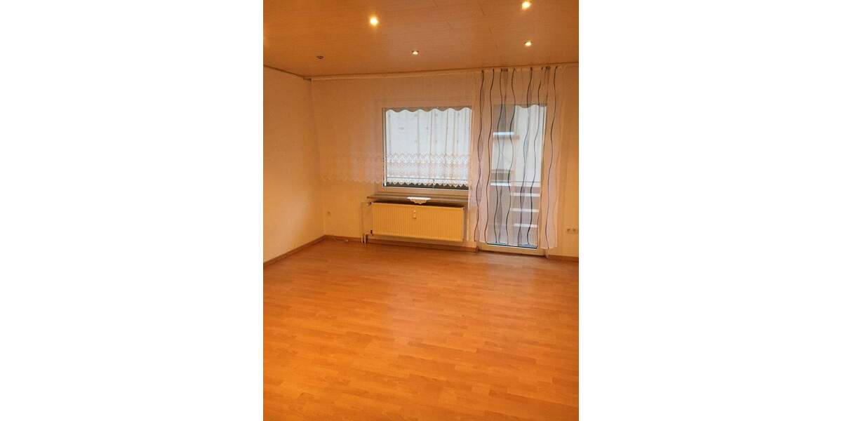 Etagenwohnung Gelsenkirchen Buer - 3 Zimmer, 63 m&sup2;, 450&euro; | Angebot:25667214