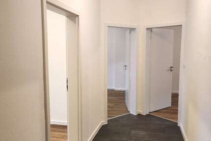 Wohnung Hagen Oberhagen - 3 Zimmer, 66 m&sup2;, 110.000&euro; | Angebot:23078077