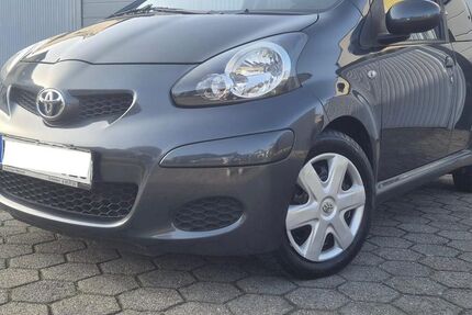 Toyota Aygo (X) 58.000 km 4.490 &euro; Witten 58452
