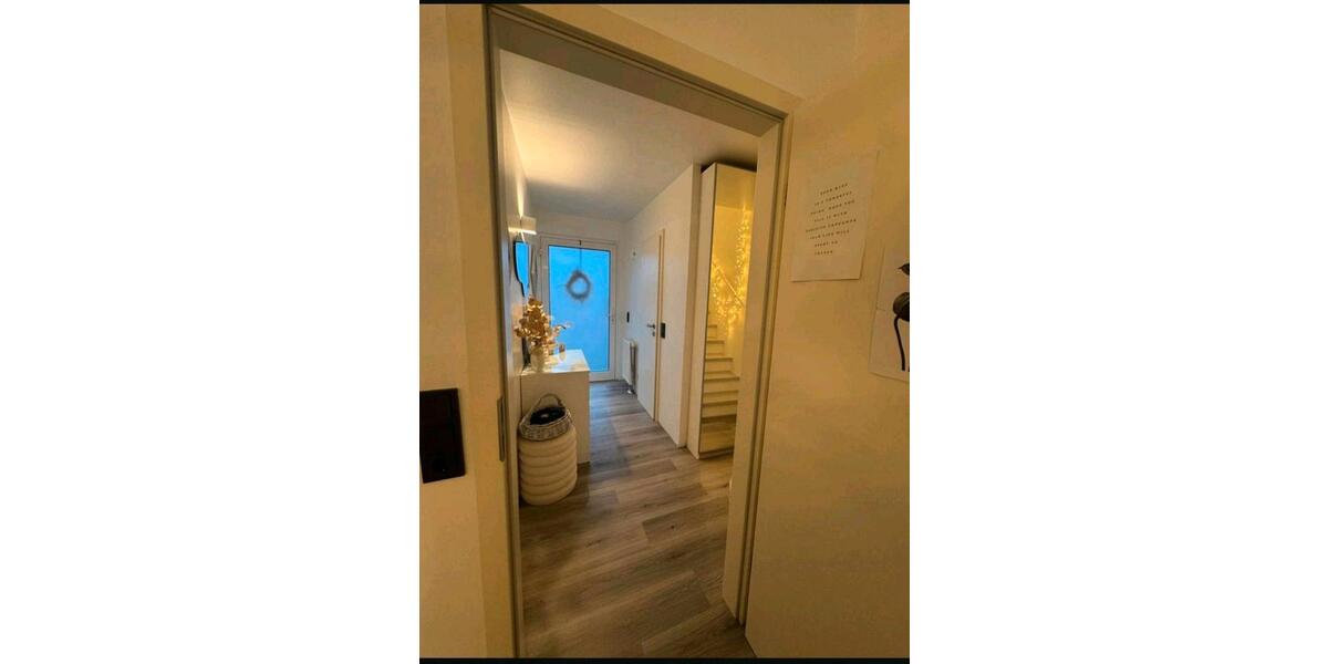 Reihenhaus Bochum Bochum-Ost - 3.5 Zimmer, 89 m&sup2;, 330.000&euro; | Angebot:26042124