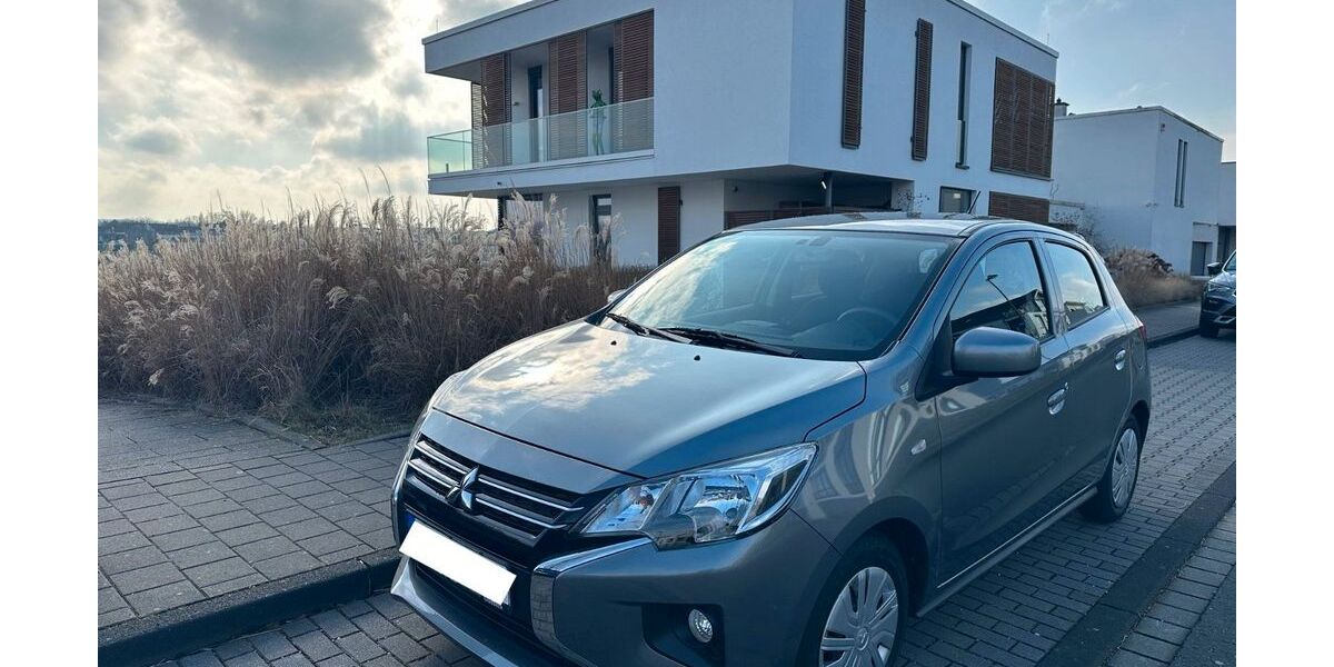 Mitsubishi Space Star 10.000 km 10.700 &euro; Dortmund 44309