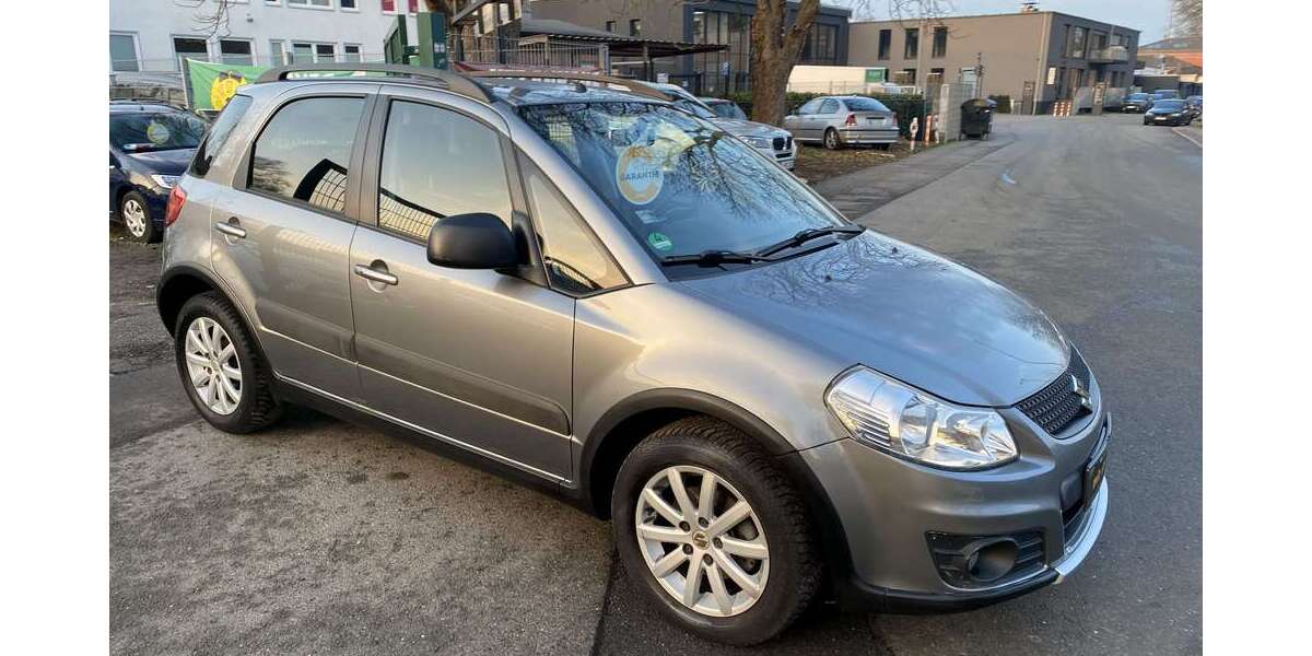 Suzuki SX4 80.844 km 9.450 &euro; Essen 45239