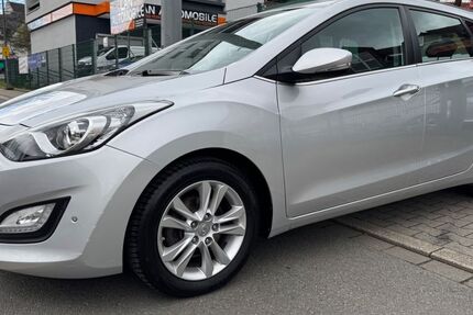 Hyundai i30 229.972 km 4.890 &euro; Gelsenkirchen 45899