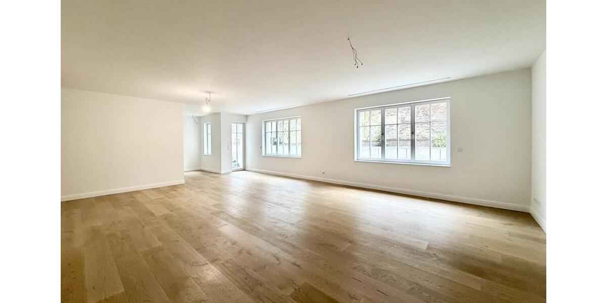 Etagenwohnung Bochum Bochum-Nord - 3.5 Zimmer, 110 m&sup2;, 2.200&euro; | Angebot:25715692