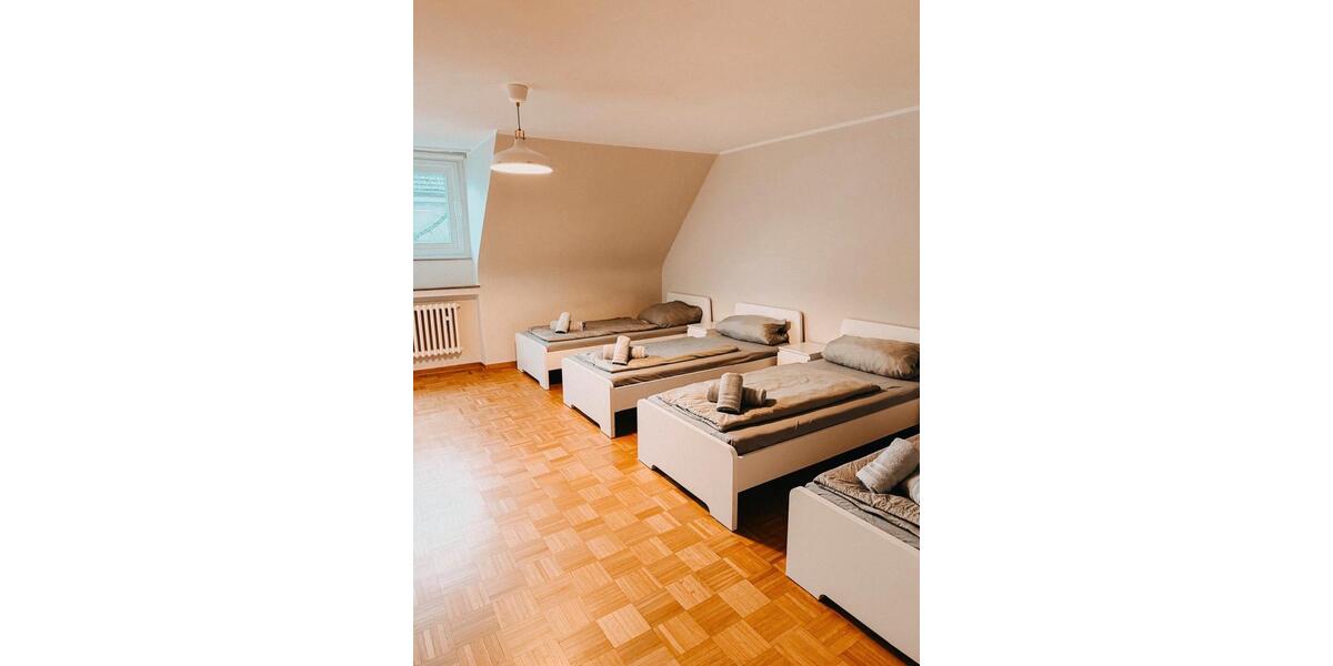 Dachgeschoßwohnung Essen Stadtbezirk III - 3.5 Zimmer, 78 m&sup2;, 1.090&euro; | Angebot:25959817