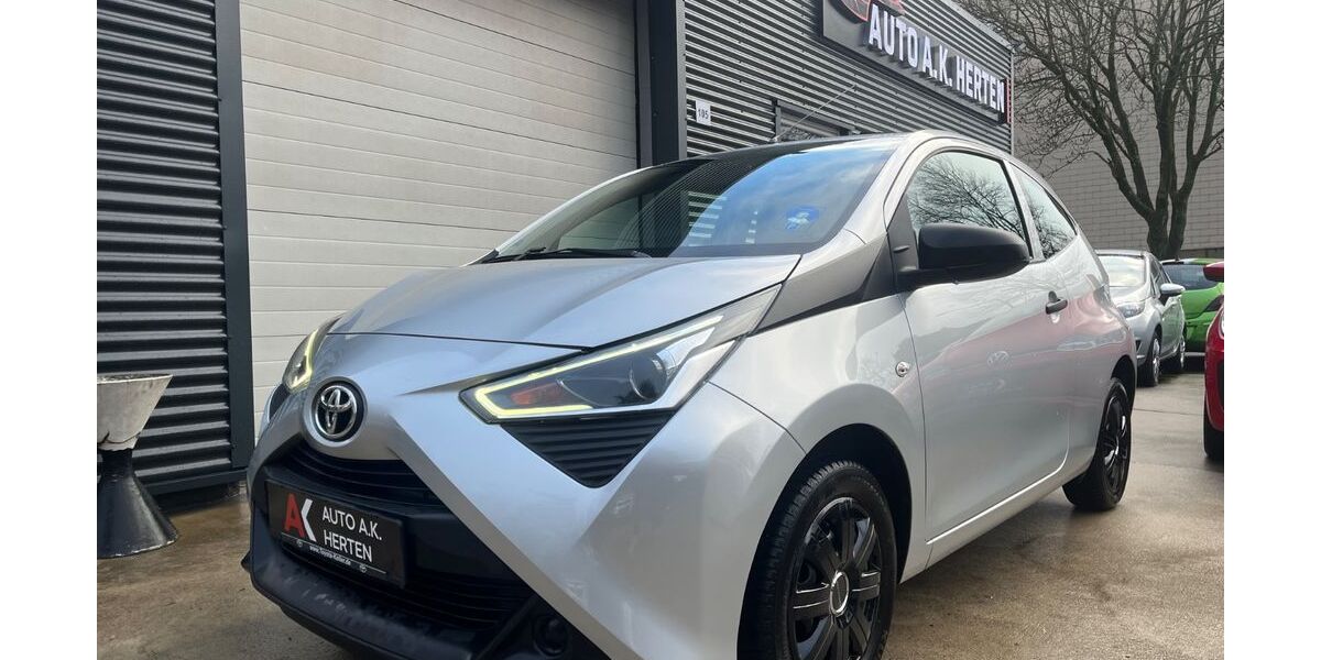 Toyota Aygo (X) 34.900 km 8.600 &euro; Herten 45699