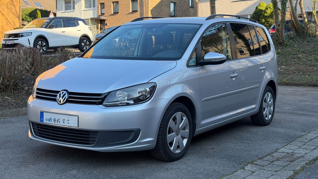 VW Touran 160.577 km 8.200 &euro; Hagen 58097