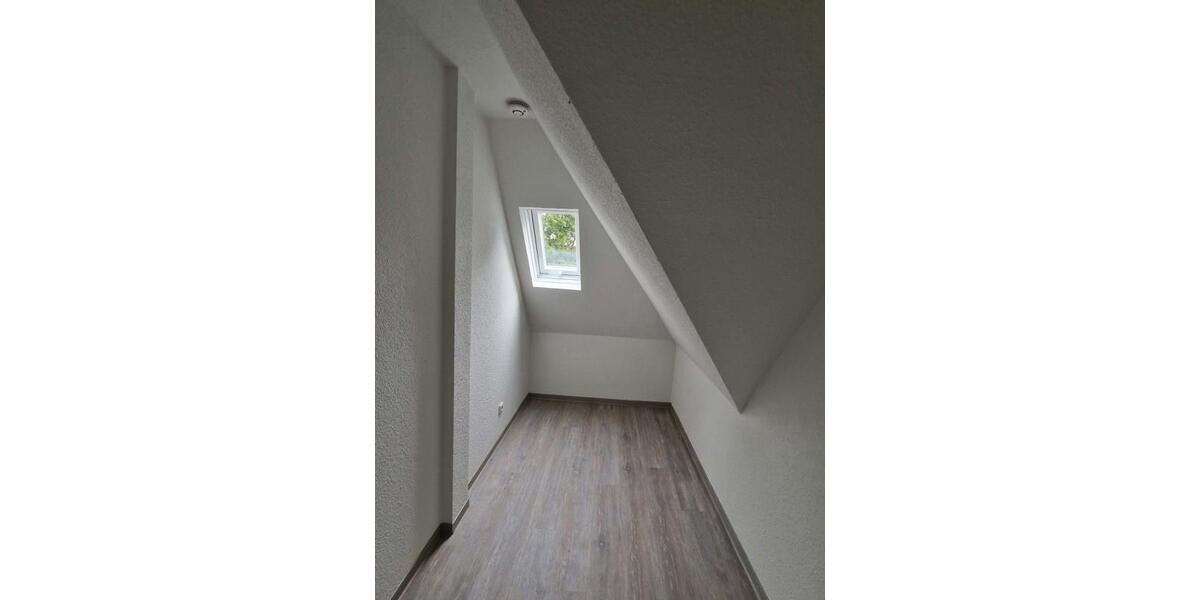 Dachgeschoßwohnung Dortmund Mengede - 1 Zimmer, 50 m&sup2;, 451&euro; | Angebot:25566167