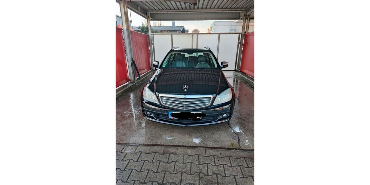 Mercedes-Benz C 220 437.000 km 2.200 &euro; Holzwickede 59439