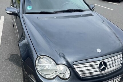 Mercedes-Benz C 160 178.000 km 3.500 &euro; Essen 45121