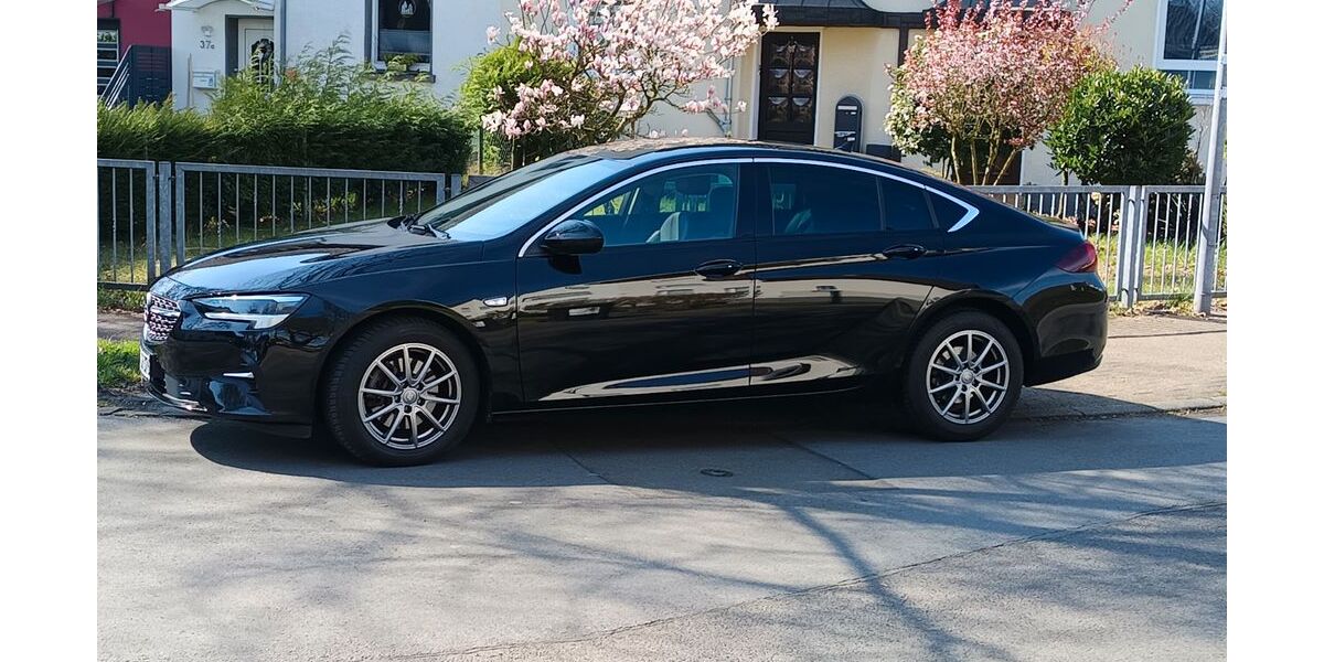 Opel Insignia 59.000 km 16.200 &euro; bottrop 46240
