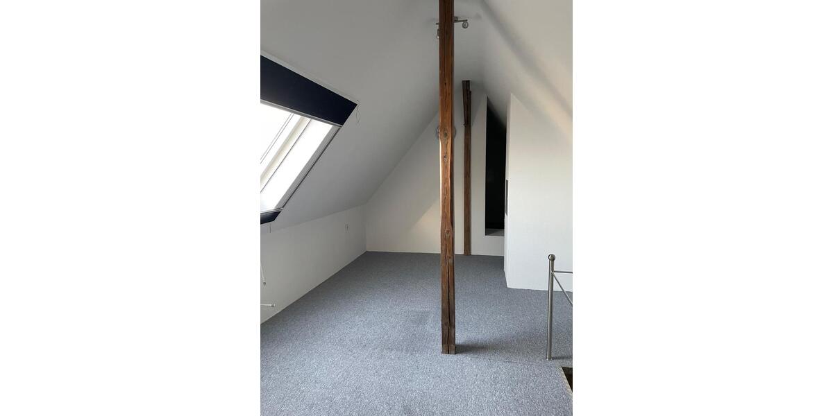 Dachgeschoßwohnung Dortmund Hombruch - 4 Zimmer, 80 m&sup2;, 600&euro; | Angebot:25638824