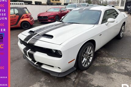 Dodge Challenger 58.049 km 29.987 &euro; Essen 45356