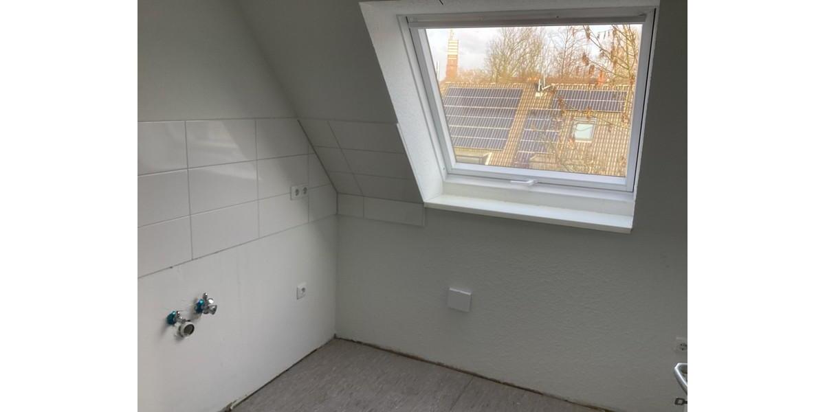 Dachgeschoßwohnung Gelsenkirchen Gelsenkirchen-West - 3.5 Zimmer, 67 m&sup2;, 499&euro; | Angebot:25153111