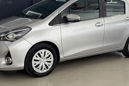 Toyota Yaris 76.000 km 9.900 &euro; Schwerte 58239