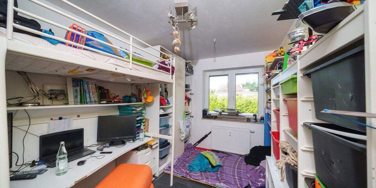 Etagenwohnung Bochum Dahlhausen - 8 Zimmer, 220 m&sup2;, 449.000&euro; | Angebot:25721357