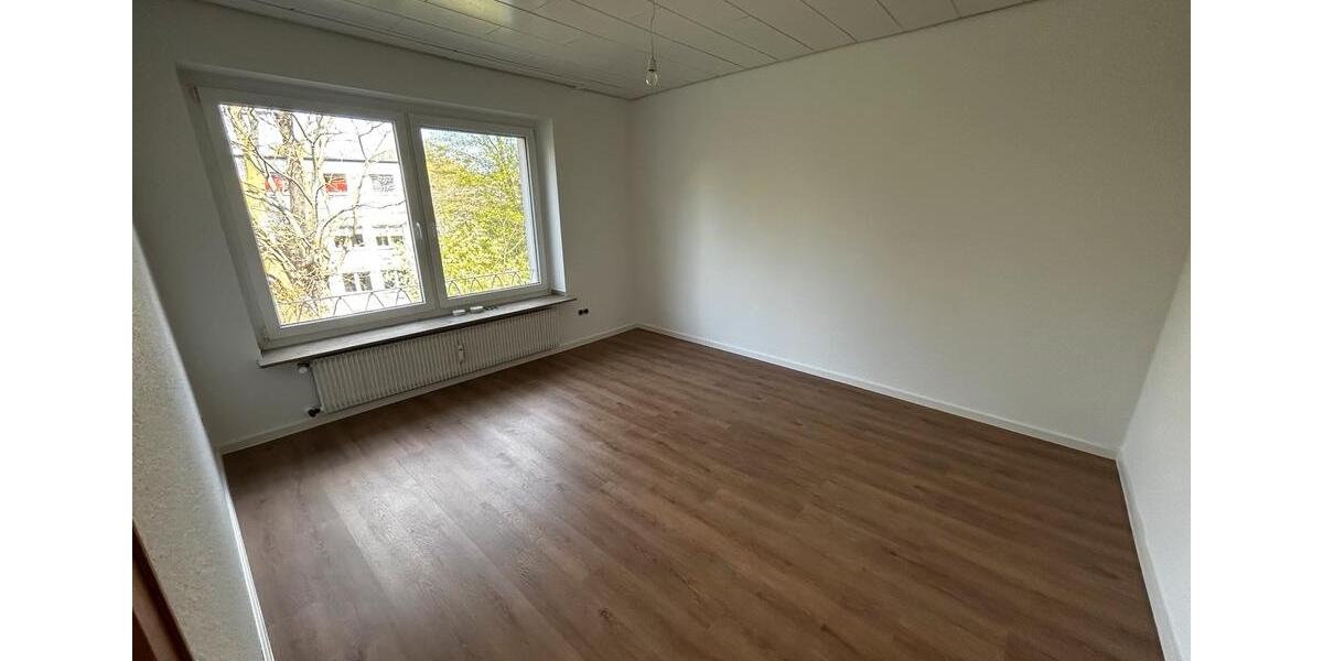Etagenwohnung Bochum Bochum-Mitte - 3.5 Zimmer, 72 m&sup2;, 756&euro; | Angebot:26045536
