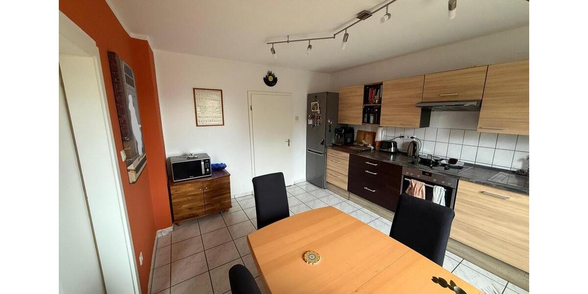 Etagenwohnung Dortmund Innenstadt Nord - 3 Zimmer, 83 m&sup2;, 650&euro; | Angebot:25086483