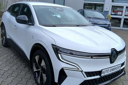 Renault Megane E-TECH 17.192 km 24.590 &euro; Hattingen 45525
