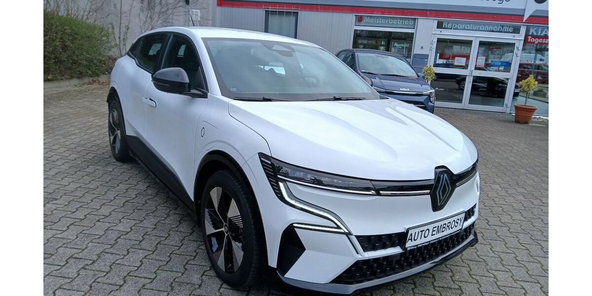 Renault Megane E-TECH 17.192 km 24.590 &euro; Hattingen 45525