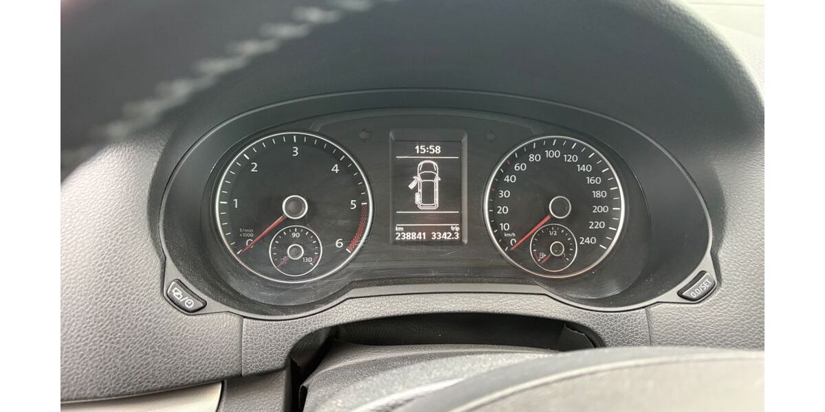 Seat Alhambra 238.000 km 9.800 &euro; Unna 59425