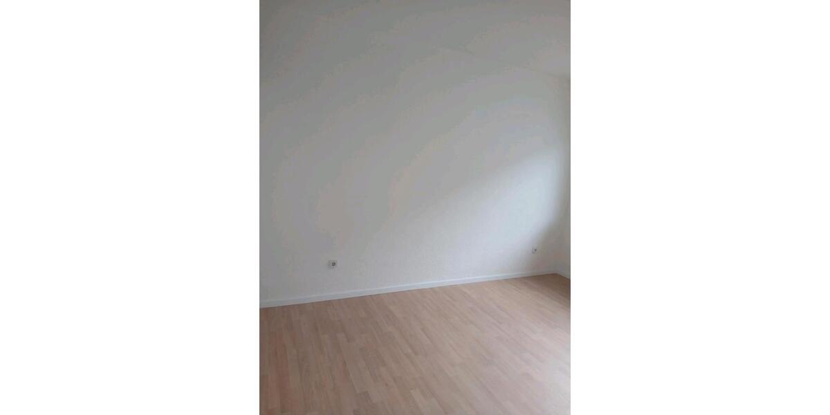 Etagenwohnung Gelsenkirchen Gelsenkirchen-Mitte - 1 Zimmer, 81 m&sup2;, 550&euro; | Angebot:25974930