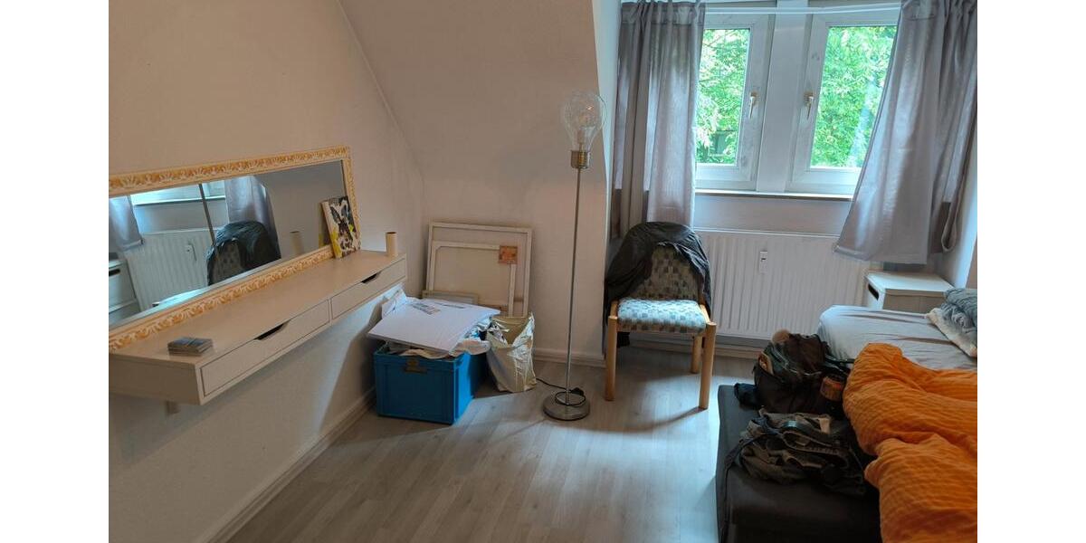 Dachgeschoßwohnung Gelsenkirchen Gelsenkirchen-Nord - 2.5 Zimmer, 50 m&sup2;, 289&euro; | Angebot:26699824