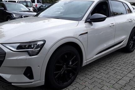 Audi e-tron 49.998 km 29.335 &euro; Hagen 58091