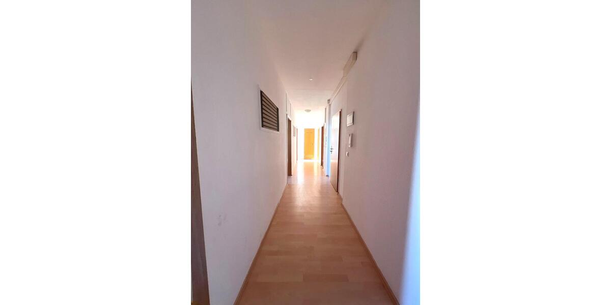 Etagenwohnung Hagen Hagen-Mitte - 3 Zimmer, 82 m&sup2;, 600&euro; | Angebot:25057085