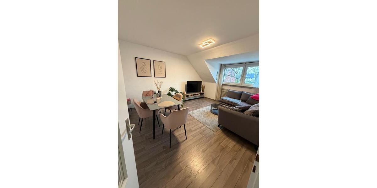 Dachgeschoßwohnung Dortmund Brackel - 3 Zimmer, 62 m&sup2;, 1.200&euro; | Angebot:26045464