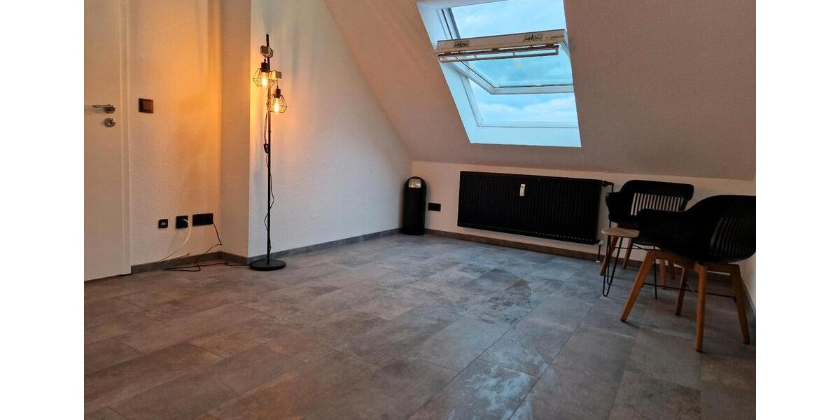 Dachgeschoßwohnung Essen Stadtbezirk V - 1 Zimmer, 34 m&sup2;, 50.000&euro; | Angebot:25719302