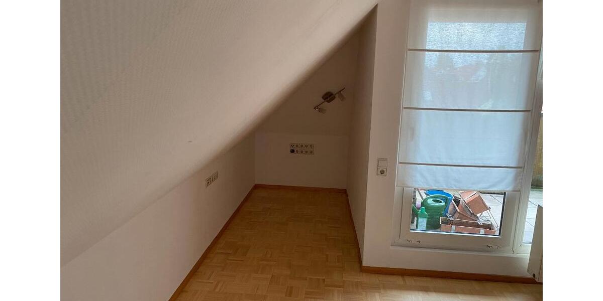 Dachgeschoßwohnung Castrop-Rauxel Becklem - 2 Zimmer, 55 m&sup2;, 450&euro; | Angebot:26602704