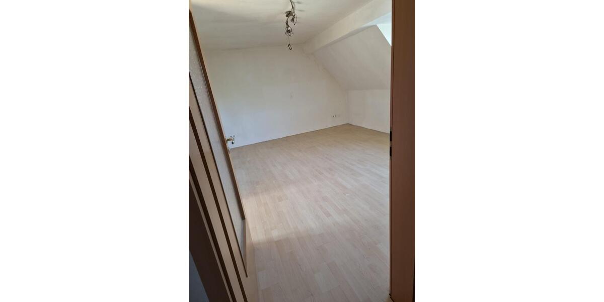 Etagenwohnung Herne Altenhöfen - 2.5 Zimmer, 38 m&sup2;, 580&euro; | Angebot:26020600